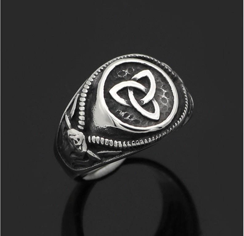 Domineering vintage ring men jewelry